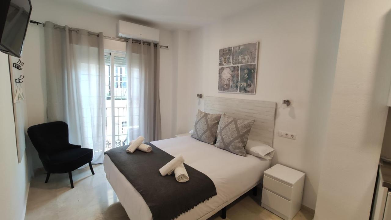 Malaka Apartment City Centre Малага Екстер'єр фото